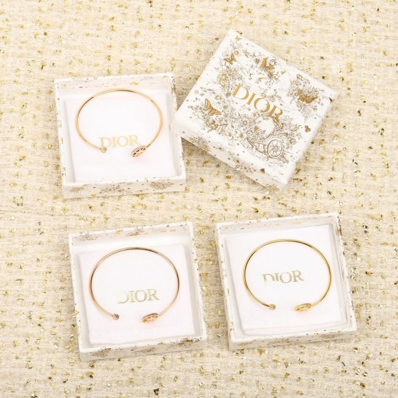 Cozy Christian Dxxr Bracelets 293995