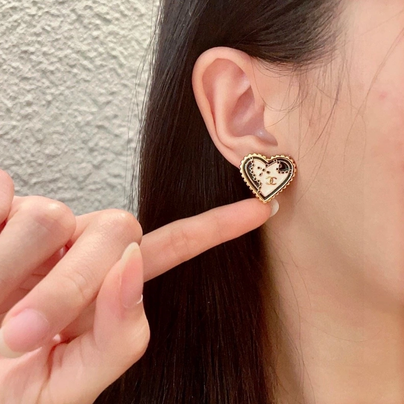 HighQuality Chxnxl Earrings 284132