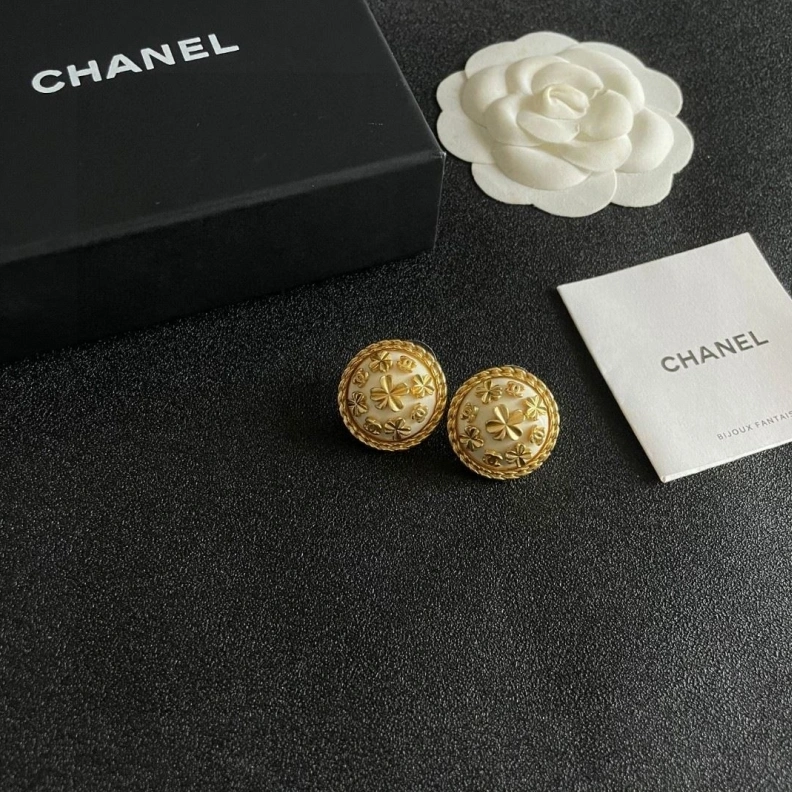 Trendy Chxnxl Earrings 284122