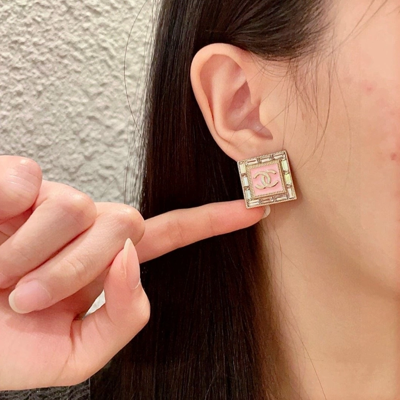 Sophisticated Chxnxl Earrings 284125