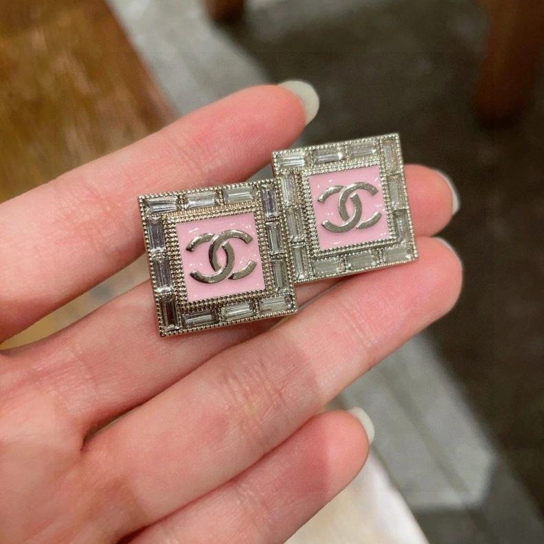 Sophisticated Chxnxl Earrings 284125