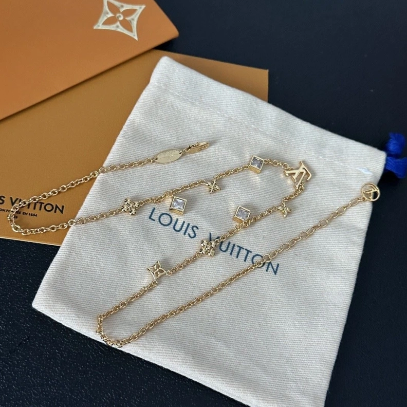 Unique LX Necklaces 309340