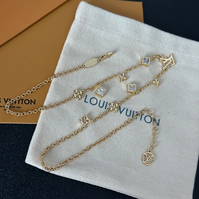 Unique LX Necklaces 309340