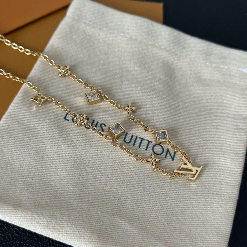 Unique LX Necklaces 309340
