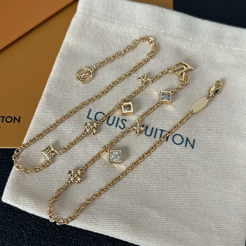 Unique LX Necklaces 309340