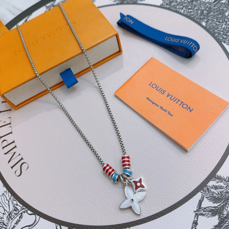 Durable LX Necklaces 308477