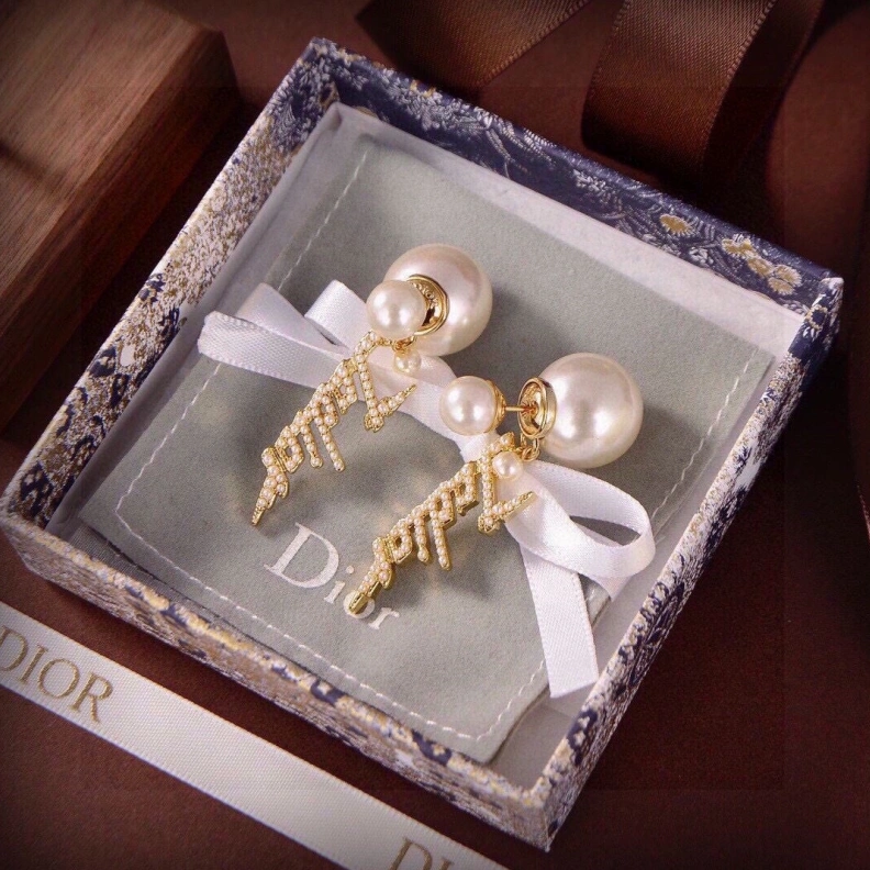 Christian Dxxr Earrings Cozy 293861