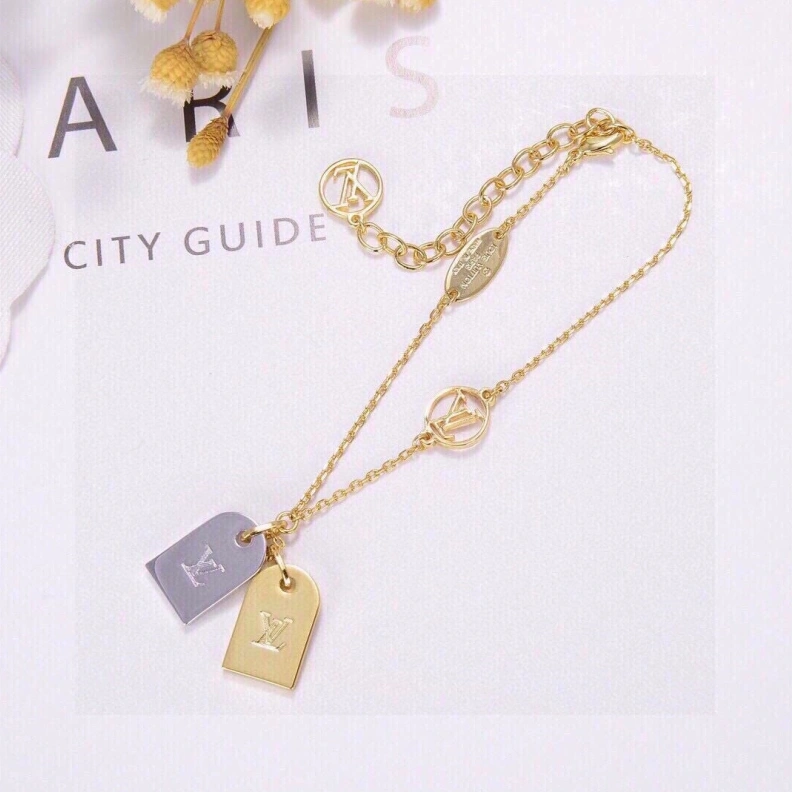 Fashionable LX Bracelets 308717