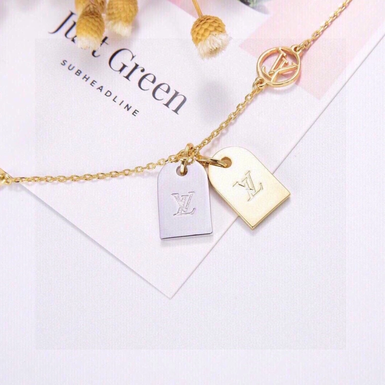 Fashionable LX Bracelets 308717