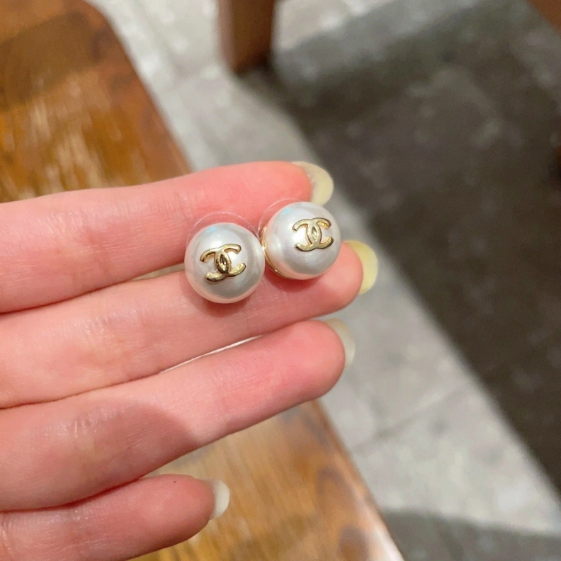 Chxnxl Earrings Sophisticated 284114
