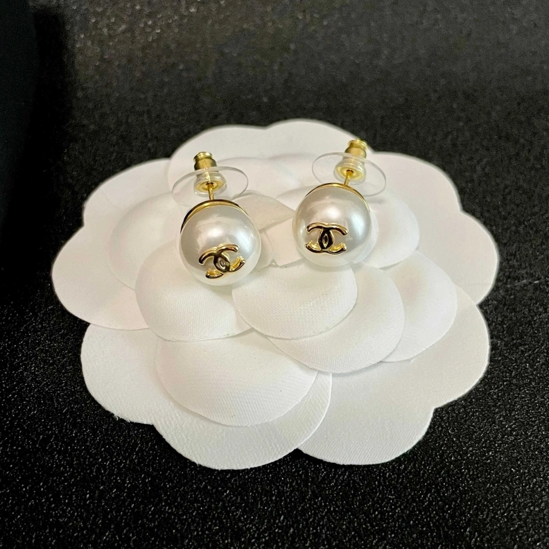 Chxnxl Earrings Sophisticated 284114