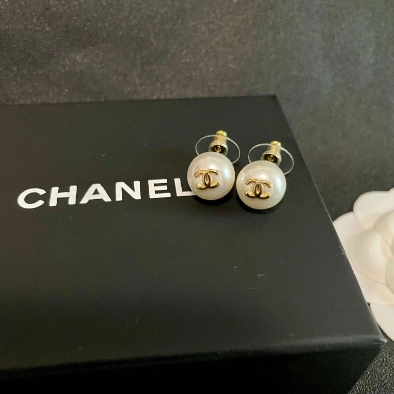 Chxnxl Earrings Sophisticated 284114