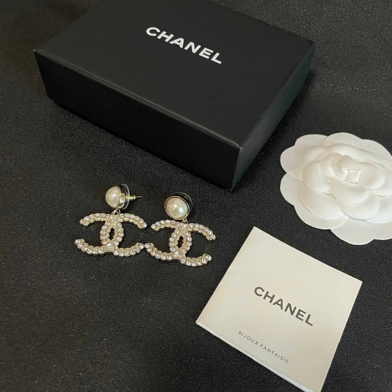 Resilient Chxnxl Earrings 284117