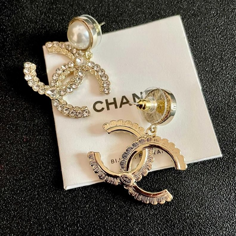 Resilient Chxnxl Earrings 284117