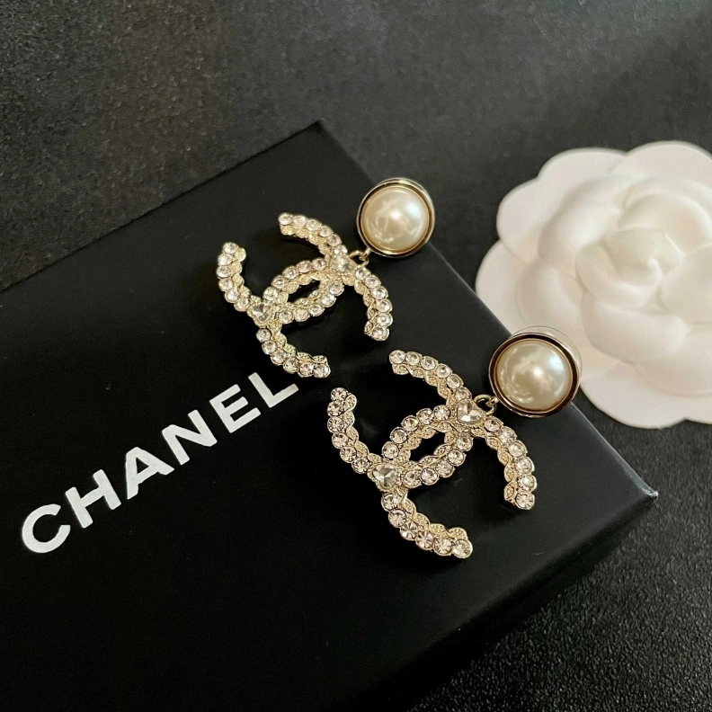 Resilient Chxnxl Earrings 284117