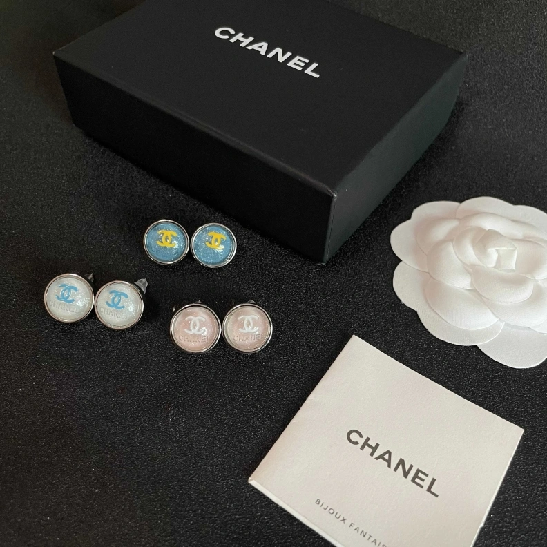 Sophisticated Chxnxl Earrings 284120