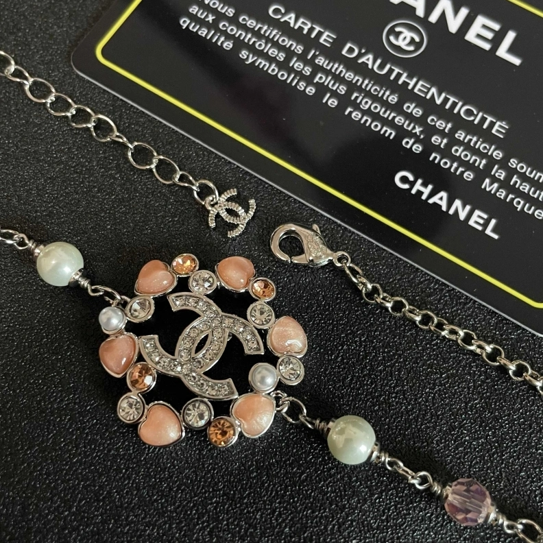 Stylish Chxnxl Necklaces 284868