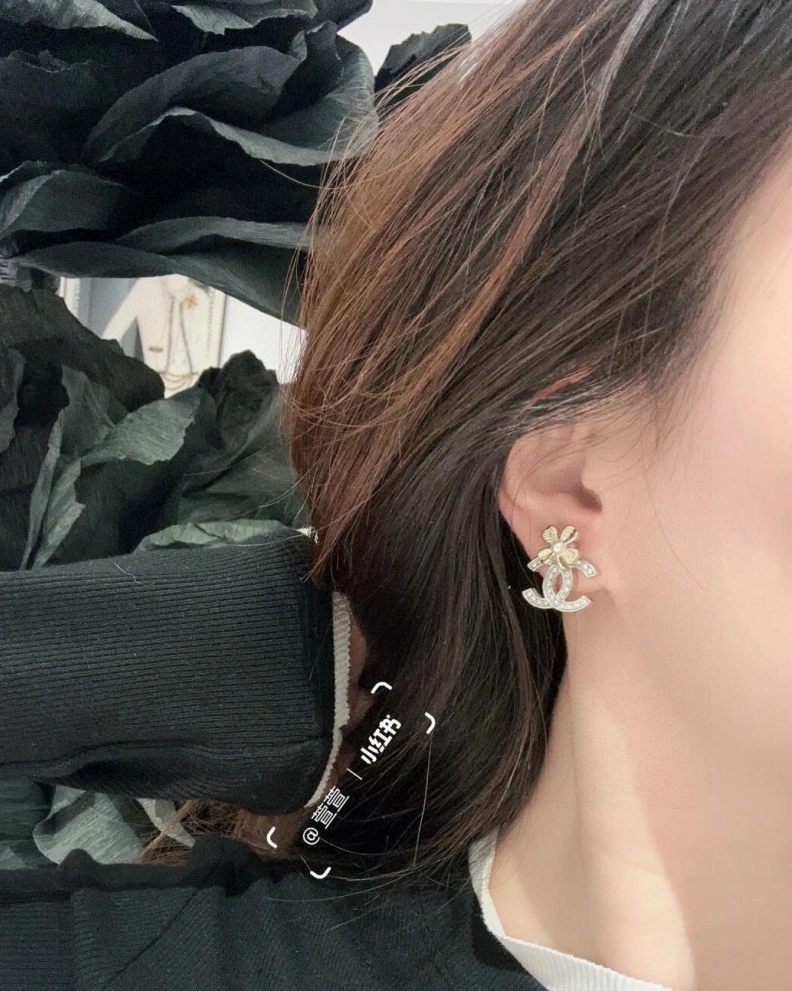 Unique Chxnxl Earrings 284088
