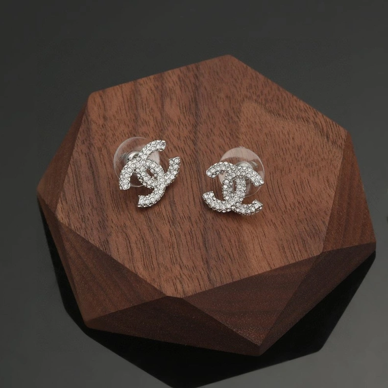 Resilient Chxnxl Earrings 284087