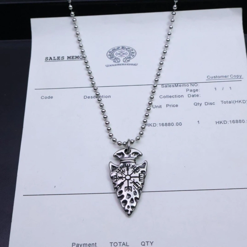 WellDesigned Chrxmx Hxxrts Necklaces 295848
