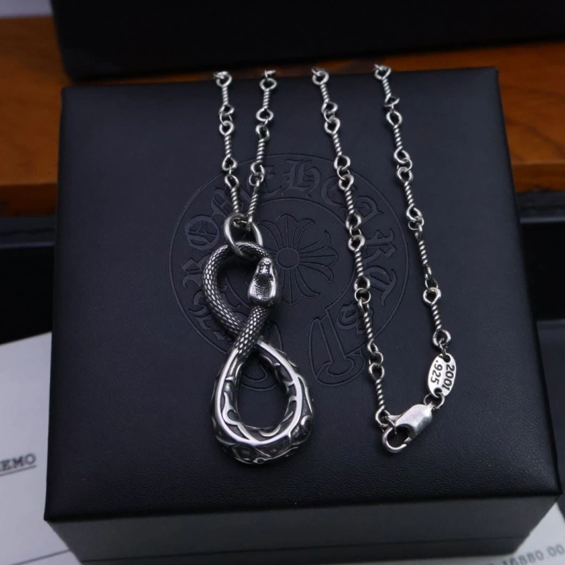 NewStyle Chrxmx Hxxrts Necklaces 295859