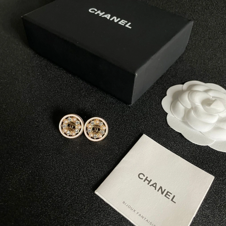 Resilient Chxnxl Earrings 287508