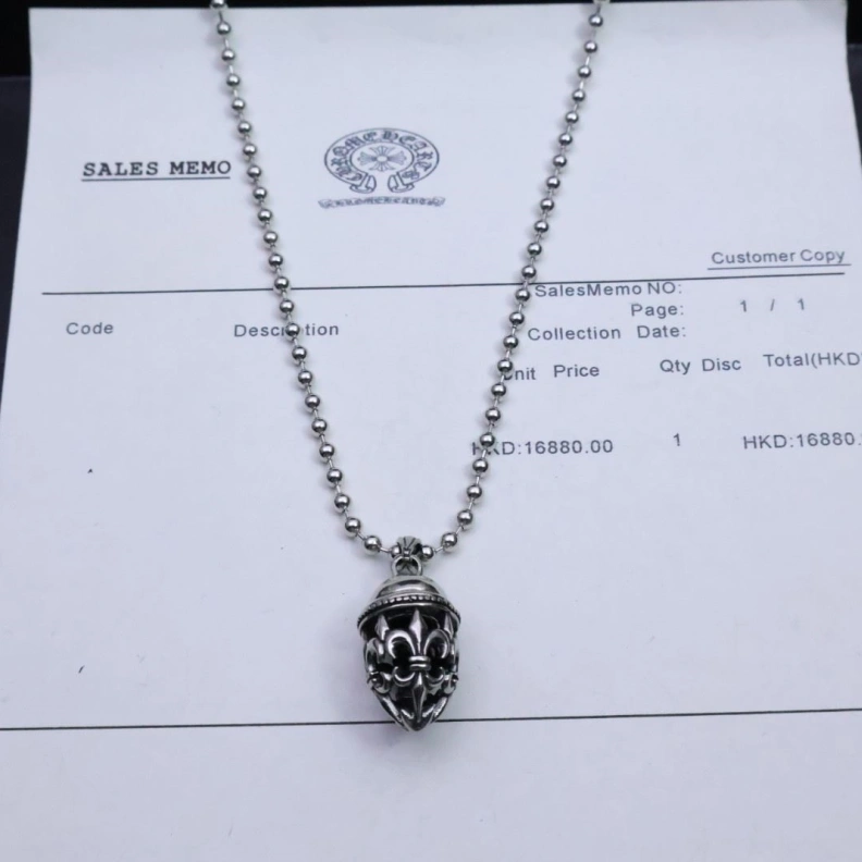 WellDesigned Chrxmx Hxxrts Necklaces 295858