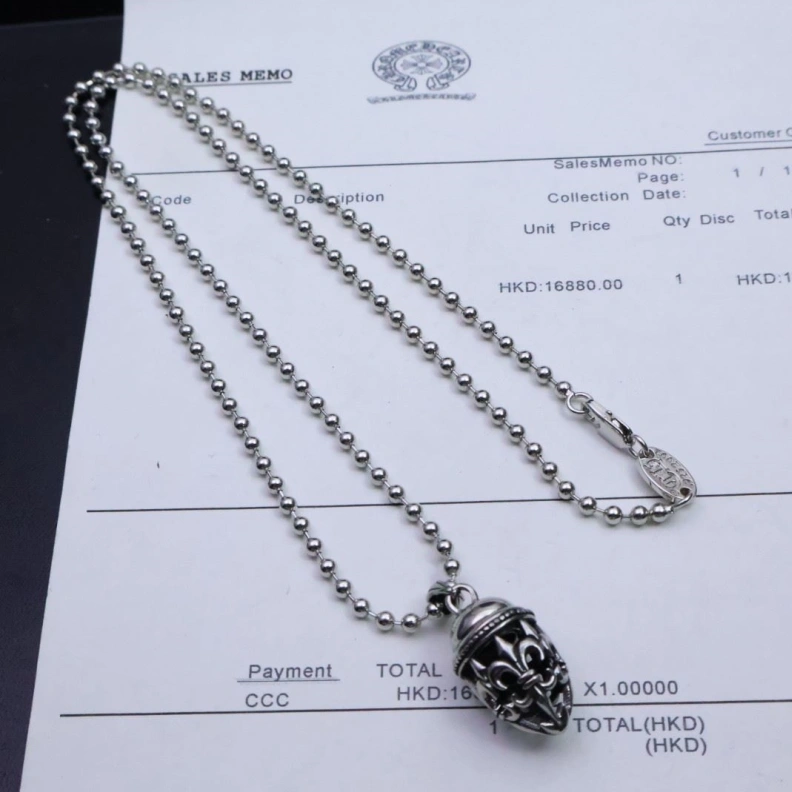 WellDesigned Chrxmx Hxxrts Necklaces 295858