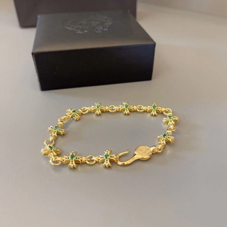 Resilient Chrxmx Hxxrts Bracelets 296372