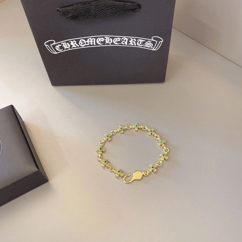 Resilient Chrxmx Hxxrts Bracelets 296372