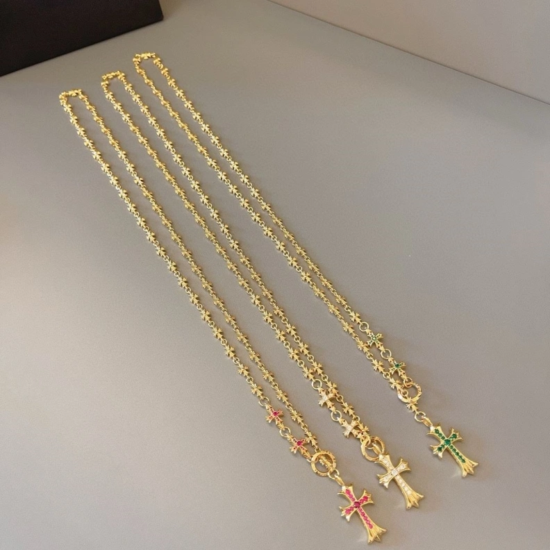 Bright Chrxmx Hxxrts Necklaces 295870