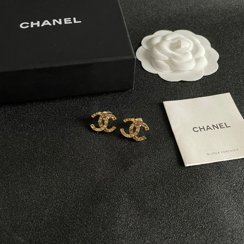 Sleek Chxnxl Earrings 287500