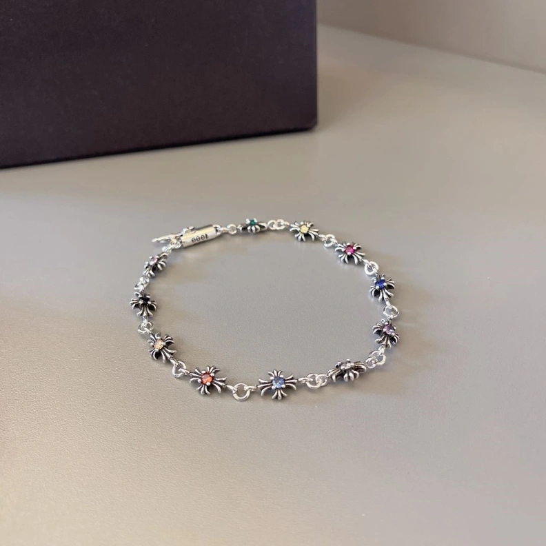 EyeCatching Chrxmx Hxxrts Bracelets 296365