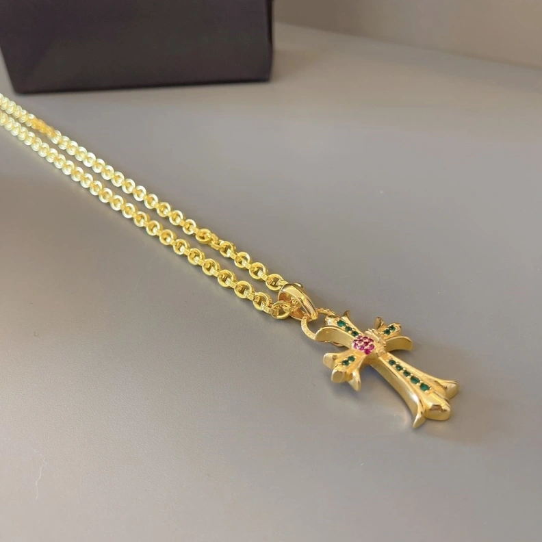 EasyMatch Chrxmx Hxxrts Necklaces 295851