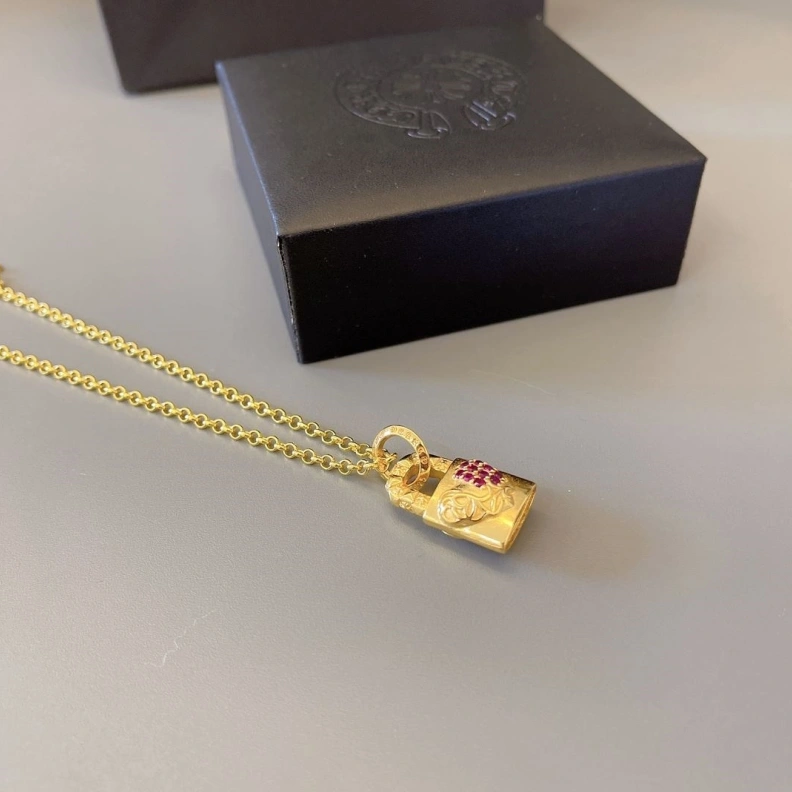 Chrxmx Hxxrts Necklaces Functional 295868