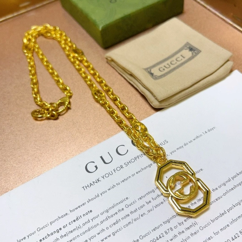Vibrant Gxccx Necklaces 301978