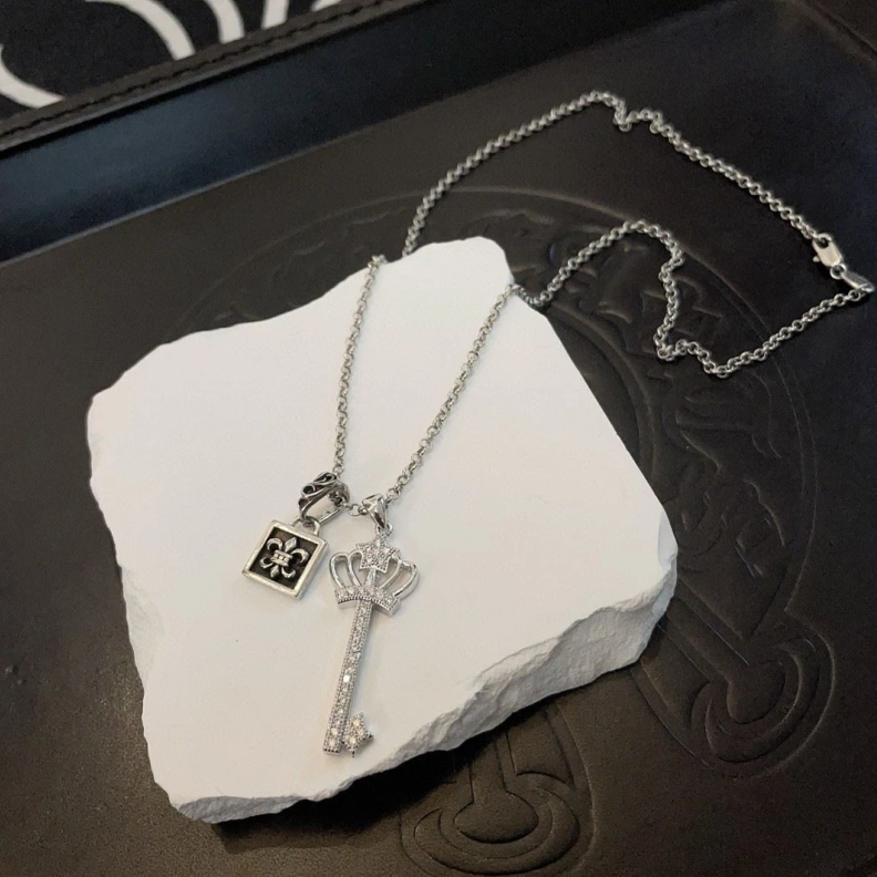 Chrxmx Hxxrts Necklaces Sleek 295840