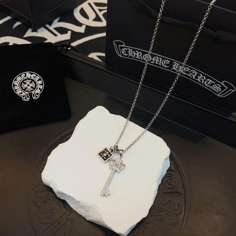 Chrxmx Hxxrts Necklaces Sleek 295840