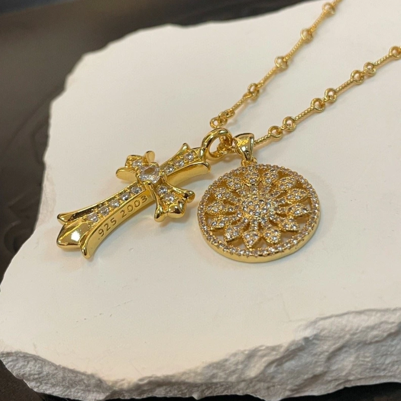 Durable Chrxmx Hxxrts Necklaces 295839