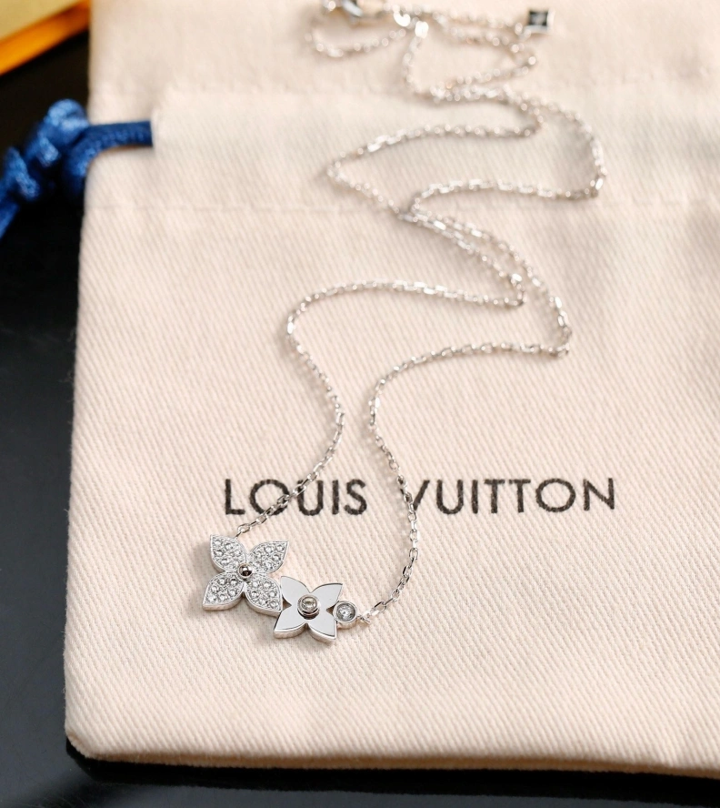 Durable LX Necklaces 308458