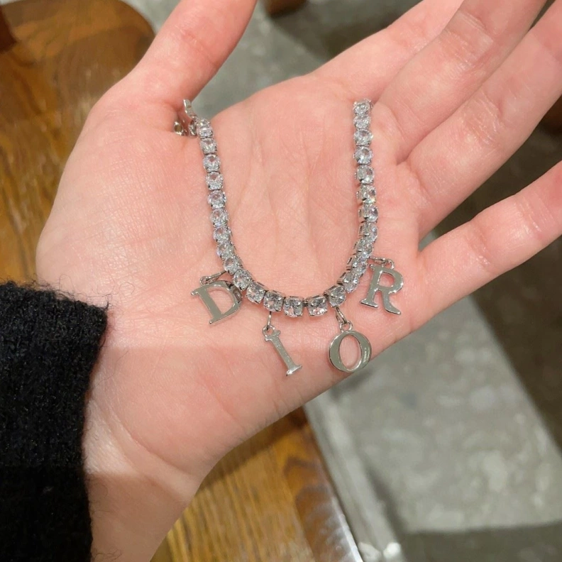 Christian Dxxr Necklaces Breathable 294397