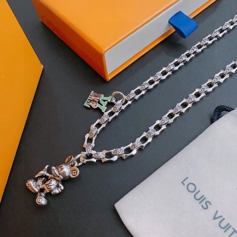 EyeCatching LX Necklaces 308436