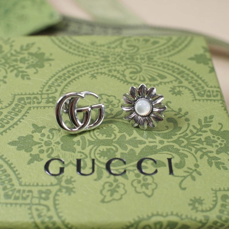 Gxccx Earrings Practical 303194