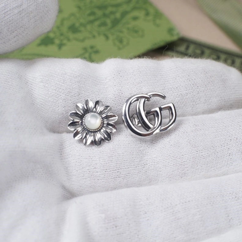 Gxccx Earrings Practical 303194