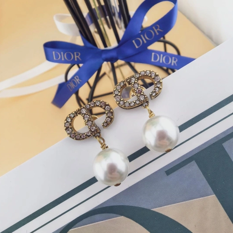 EyeCatching Christian Dxxr Earrings 293856