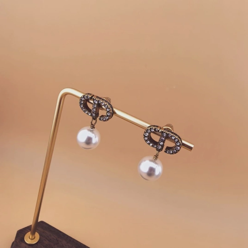 EyeCatching Christian Dxxr Earrings 293856