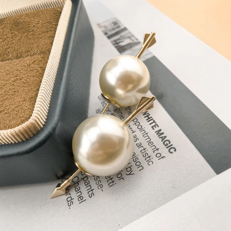 Christian Dxxr Earrings Bold 293853