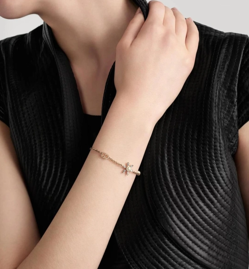Christian Dxxr Necklaces Trendy 293712