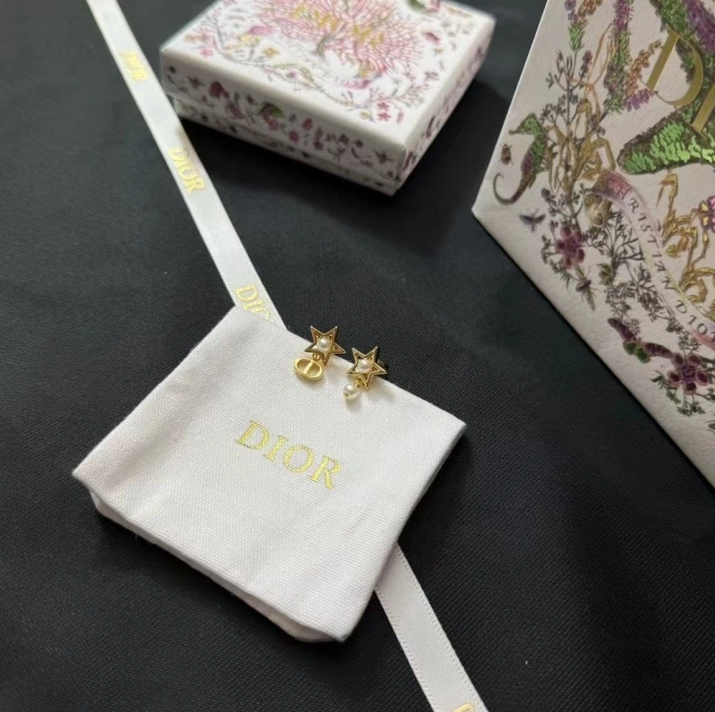 Lightweight Christian Dxxr Earrings 293852