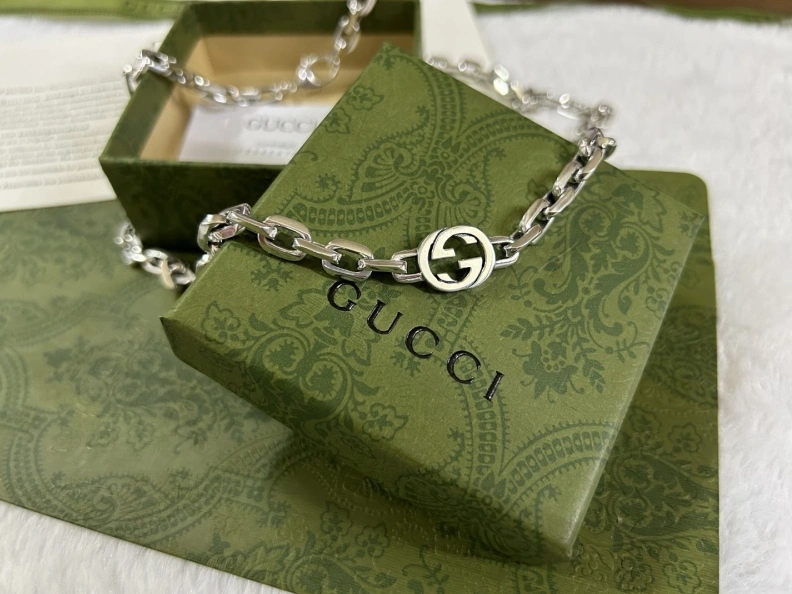 Gxccx Necklaces Stylish 303100